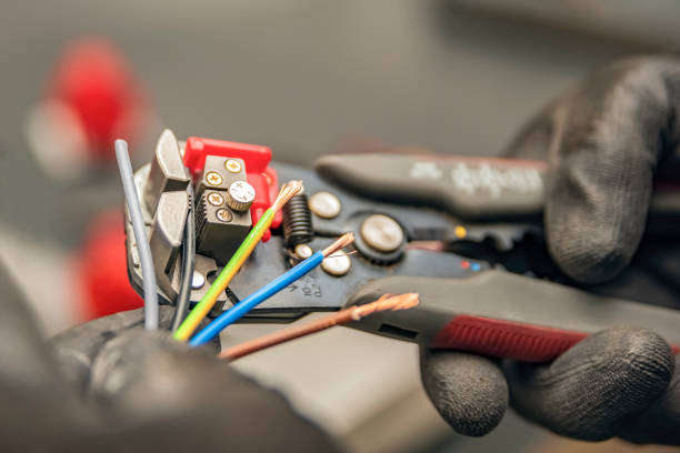 Best Electrical Installation Contractor  in Rock Island, IL
